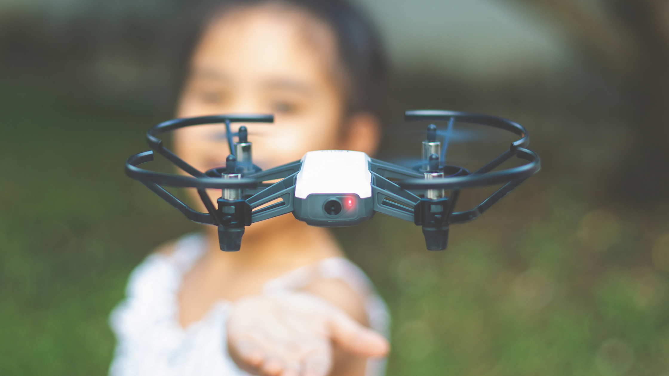 ジュニアドローンスクール／ドローンアップ 大阪 STEAMCLUB 北堀江校